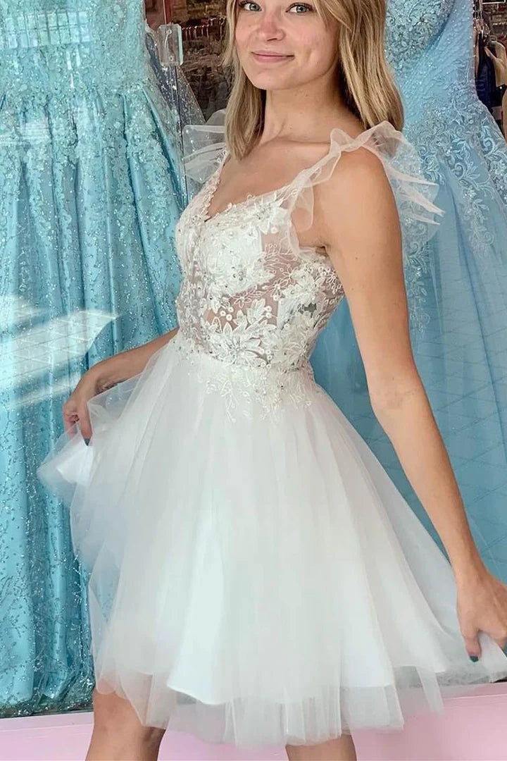 Vestido corto de fiesta de bienvenida con apliques de princesa de corte A